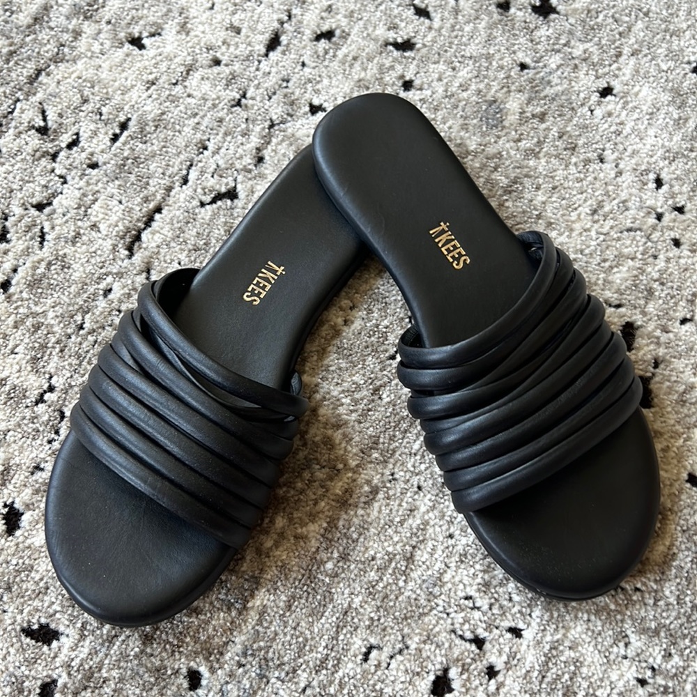 TKEES | Caro Style Black Leather Strappy Sandals W 7